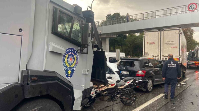 Üsküdar'da zincirleme kaza.