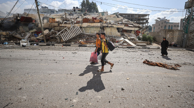 İsrail ordusu Gazze'ye yardım girişine izin verilmeyeceğini açıkladı.
