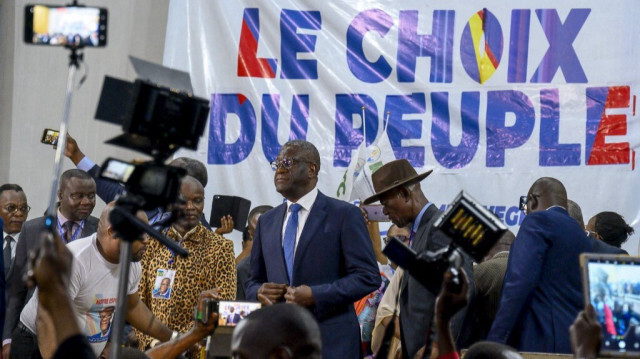 Le prix Nobel de la paix 2018, Denis Mukwege, lors d'un discours devant des partisans à Kinshasa en RDC, le 2 octobre 2023. Crédit photo: Arsene Mpiana / AFP