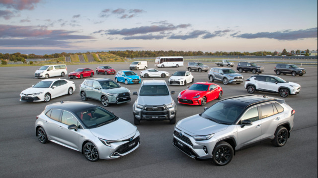 Toyota Corolla, Yaris, C-HR, Hilux ve Proace City Ekim 2023 fiyat listesi
