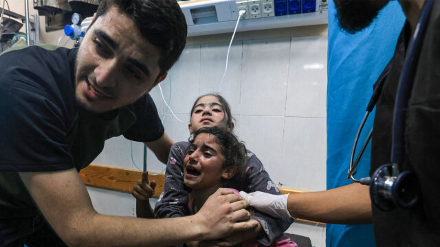 Gazze'deki hastalar sağlık ve insani yardım eksikliği nedeniyle ölüm riskiyle karşı karşıya.