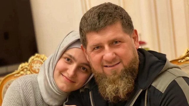 Кадыров назначил 24-летнюю дочь вице-премьером Чечни | Новости