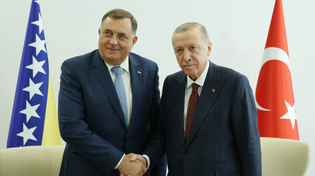 Turkish President Erdogan meets Bosnian Serb leader in Ankara | News