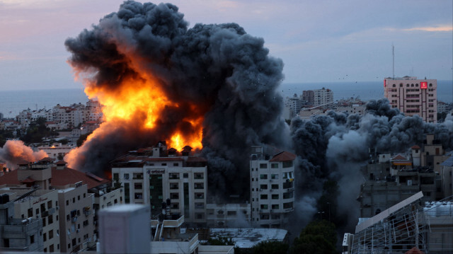 Israël détruit des bâtiments résidentiels à Gaza. Crédit photo: AA