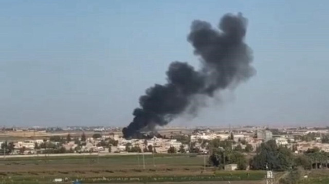 Les terroristes du PKK sous bombardement turc dans le Nord est de la Syrie, le 06 octobre 2023. Crédit Photo: AA