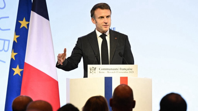 Le président français, Emmanuel Macron, lors d'une conférence de presse en Suisse. Bertrand GUAY / AFP