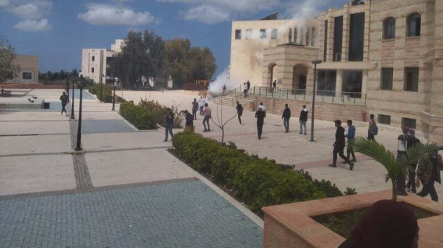 الاحتلال الإسرائيلي يقتحم حرم جامعي في طولكرم شمال الضفة