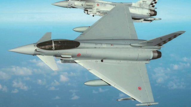 Bugüne kadar 550’den fazla Eurofighter Typhoon savaş uçağı 7 ayrı ülkeye teslim edildi. Bu ülkeler Almanya, İngiltere, İtalya, İspanya, Avusturya, Umman ve Suudi Arabistan.