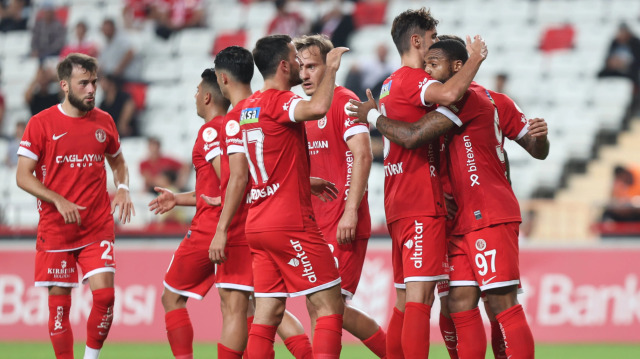 Antalyaspor, 3. lig ekibi Ordususpor’u 3-0 yenerek 4. tura yükseldi