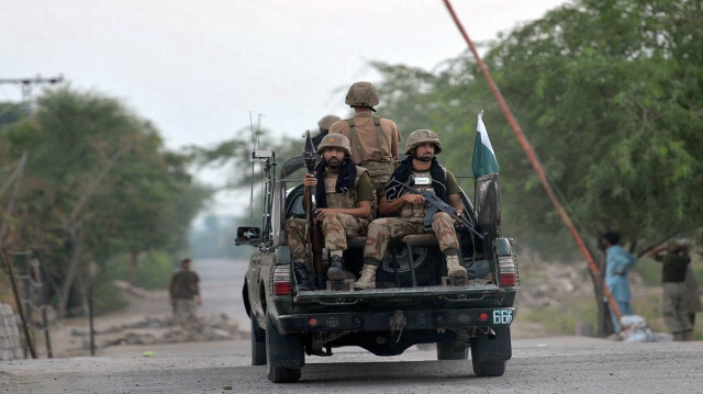 الأمن الباكستاني يحيد 4 مسلحين غربي البلاد