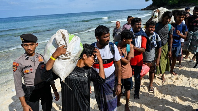 Réfugiés Rohingyas arrivés en Indonésie courant novembre 2023. Crédit photo: Chaideer MAHYUDDIN / AFP