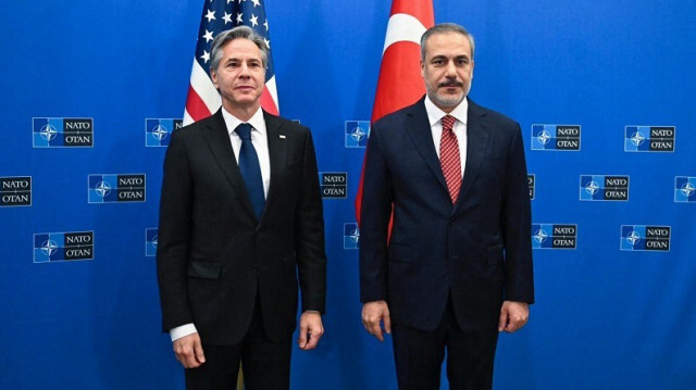 Le secrétaire d'État américain, Antony Blinken et le ministre turc des Affaires étrangères, Hakan Fidan. Crédit photo: DHA