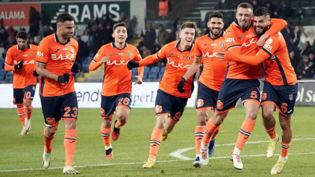 Trendyol Süper Lig 13. haftasında Başakşehir FK evinde Pendikspor’u 4-1 mağlup etti.