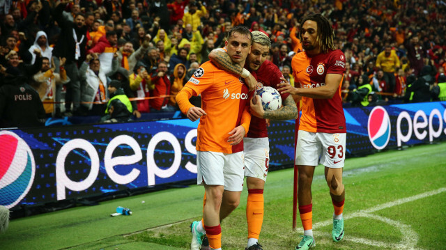 Galatasaray, UEFA Şampiyonlar Ligi 5. haftasında evinde Manchester United ile 3-3 berabere kaldı.
