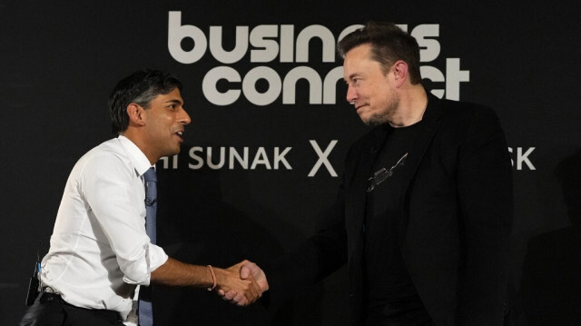 Le Premier ministre britannique Rishi Sunak et Elon Musk à Londres, le novembre 2023. Crédit photo: Kirsty Wigglesworth / POOL / AFP