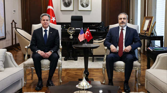 Le secrétaire d'État américain, Antony Blinken et le ministre turc des Affaires étrangères, Hakan Fidan à Ankara. en Turkiye le 6 novembre 2023. Crédit photo: AA
