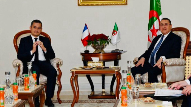 Le ministre français de l'Intérieur de France, Gérald Darmanin et son homologue algérien, Brahim Merad lors de leur rencontre en Algérie, le 5 novembre 2023. Crédit photo: X