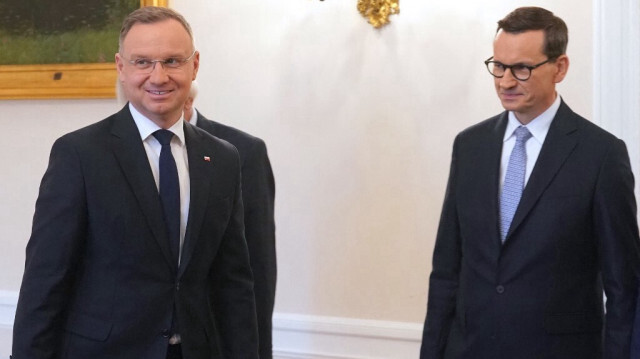 Le président polonais, Andrzej Duda (G) et le Premier ministre, Mateusz Morawiecki lors des discussions sur la création d'un nouveau gouvernement, le 24 octobre 2023 à Varsovie. Crédit photo: JANEK SKARZYNSKI / AFP