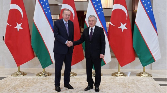 Le Président ouzbek, Shavkat Mirziyoyev et Le Président turc, Recep Tayyip Erdogan. Crédit photo: AA