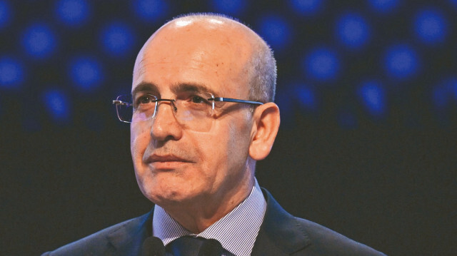 Mehmet Şimşek.