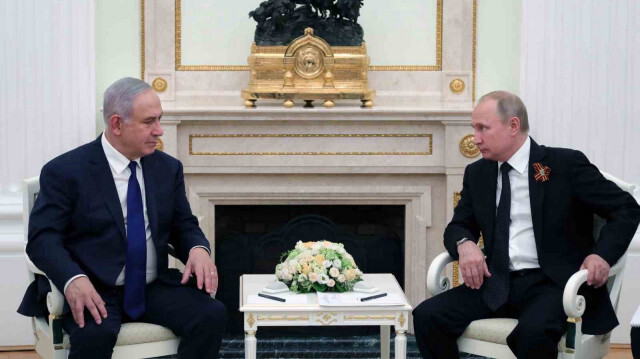 Rusya Devlet Başkanı Vladimir Putin ile İsrail Başbakanı katil Binyamin Netanyahu.