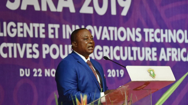 Le ministre ivoirien de l'Agriculture et du Développement rural, Kobenan Kouassi Adjoumani, prononce un discours le 22 novembre 2019 à Abidjan.