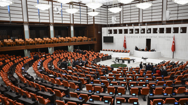 TBMM Genel Kurulu bütçe görüşmelerine ara verdi.