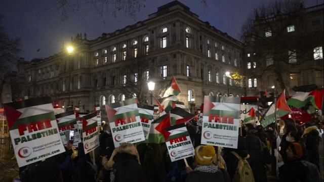 Une manifestation pour Gaza à Londres en Angleterre, le 13 décembre 2023.