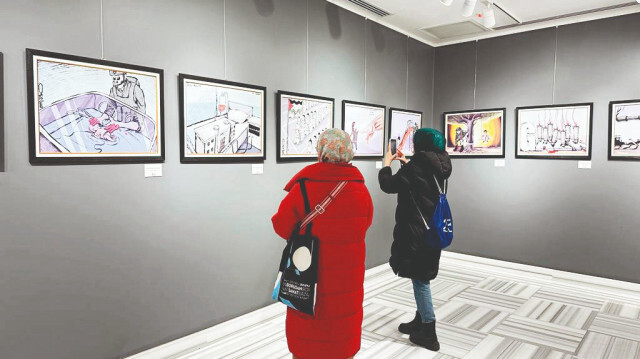 Filistinli sanatçılar işgalci İsrail’in Filistin’de gerçekleştirdiği zulmü  karikatür, illüstrasyon ve yağlı boya tablolarıyla gözler önüne seriyor.