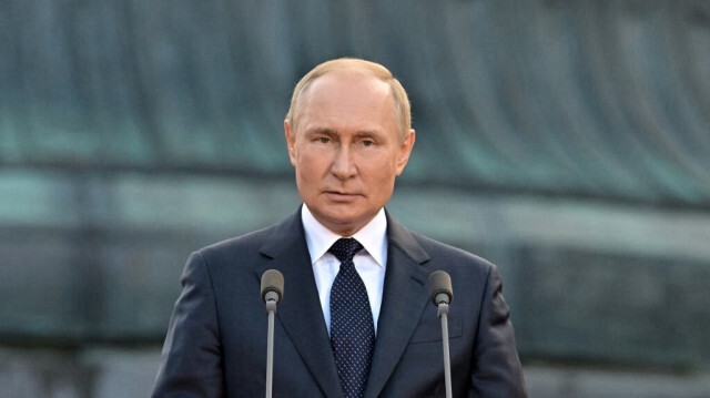 Le président russe Vladimir Poutine prononnt un discours lors d'un événement marquant le 1160e anniversaire de la création de l'État russe à Veliky Novgorod, le 21 septembre 2022.