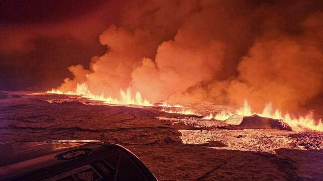 Éruption en Islande : un mur de feu sur 4 km 