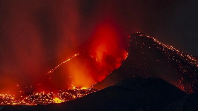 Dove si trova il vulcano Etna, in quale Paese?  Cosa ha di speciale il vulcano Etna?