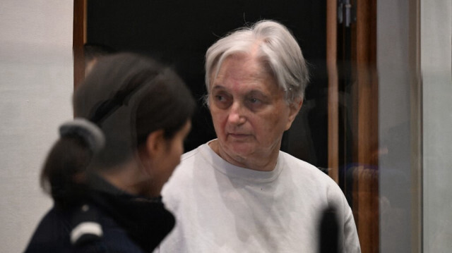 Monique Olivier, ex-femme du tueur en série Michel Fourniret, dans la salle d'audience lors de son procès à la cour d'assises de Nanterre, en banlieue parisienne, le 28 novembre 2023.