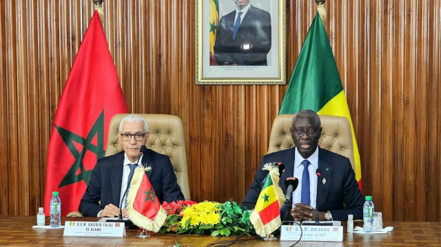 Le président de la Chambre des Représentants, Rachid Talbi El Alami, et le président de l’Assemblée nationale sénégalaise, Amadou Mame Diop, ont signé un protocole pour renforcer la coopération parlementaire entre les deux institutions législatives, le 20 Décembre 2023 à Dakar au Sénégal.