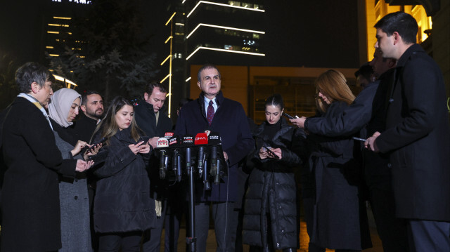 AK Parti Genel Başkan Yardımcısı ve Parti Sözcüsü Ömer Çelik, parti genel merkezinde basın mensuplarına açıklamalarda bulundu.


