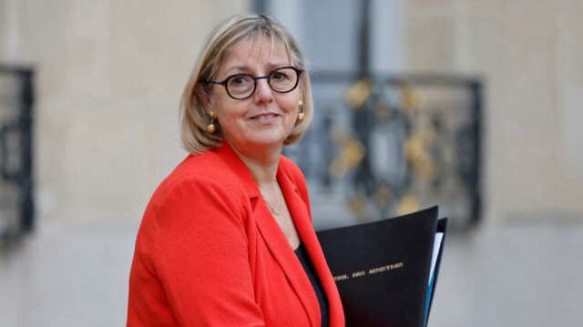 La ministre française de l'Enseignement supérieur et de la Recherche, Sylvie Retailleau, à l'issue d'une réunion de cabinet au palais présidentiel de l'Élysée à Paris, le 12 décembre 2023.