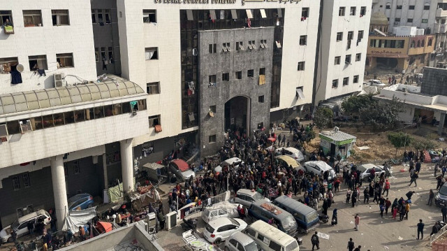 La cour de l'hôpital Al-Shifa de Gaza, Palestine, le 10 décembre 2023.