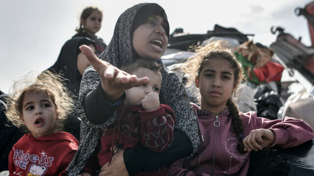 Les enfants et les femmes de Gaza ne savent plus où se réfugier. La ville de Khan Younes, où l'armée d'occupation avait poussé la population à se rendre, est désormais complètement rasée.