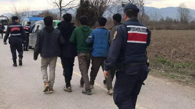 Sakarya'da çok sayıda düzensiz göçmen yakalandı