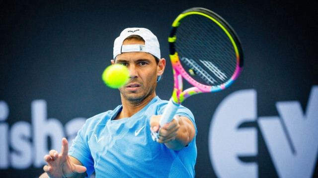 Une photo de Rafael Nadal, participant à une session d'entraînement en préparation du tournoi de tennis de Brisbane International, à Brisbane le 28 décembre 2023.