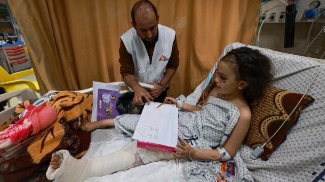 "Мы не можем сказать ей правду". - Больницы Газы заполняются сиротами ...