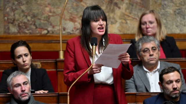 La députée française du groupe "La France Insoumise", Alma Dufour.