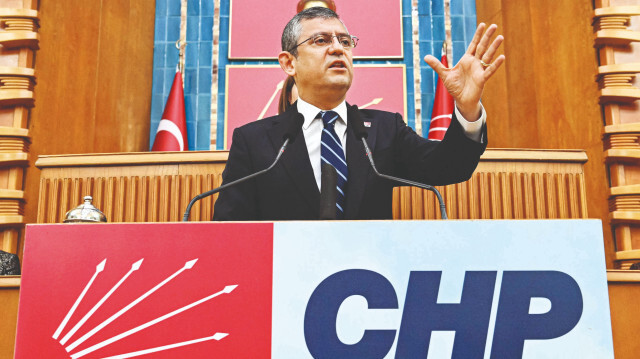 CHP Genel Başkanı Özgür Özel.