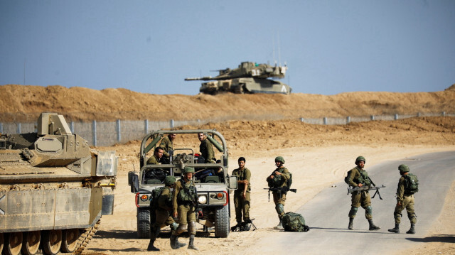 الاحتلال الإسرائيلي يعلن مقتل ضابطين أحدهما في قطاع غزة