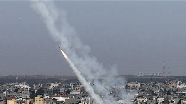 الاحتلال الإسرائيلي.. إطلاق أكثر من 10 صواريخ من غزة نحو بئر السبع 