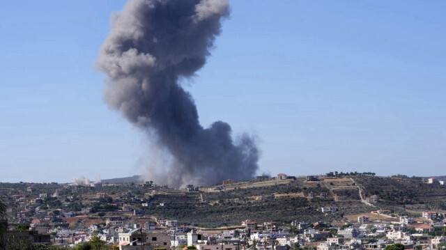 الاحتلال الإسرائيلي يجدد قصف أهداف لـ"حزب الله" جنوبي لبنان