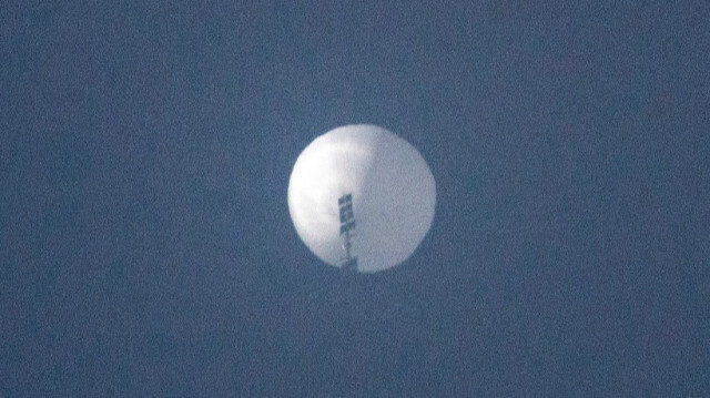 Ballon espion chinois observé et abattu dans le ciel américain au cours du mois de février 2023. 