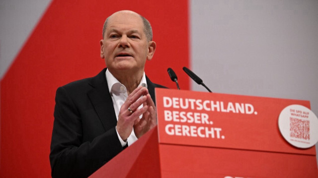 Le chancelier allemand Olaf Scholz prononce un discours lors du congrès de son parti social-démocrate, le SPD, à Berlin, le 9 décembre 2023.