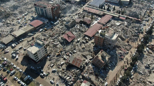 Dünya Bankası, Türkiye'ye 1 milyar 780 milyon dolarlık deprem yardımı sağlayacak.