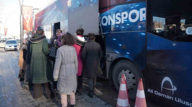 Takım otobüsü depremzedelere tahsis edildi.